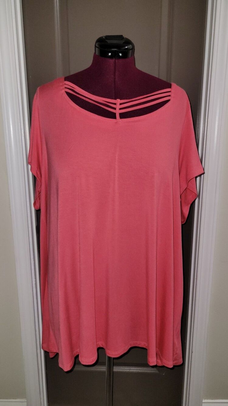 Torrid Super Soft Knits Cutout Neckline Tunic Blouse Womens 4 Coral Spring